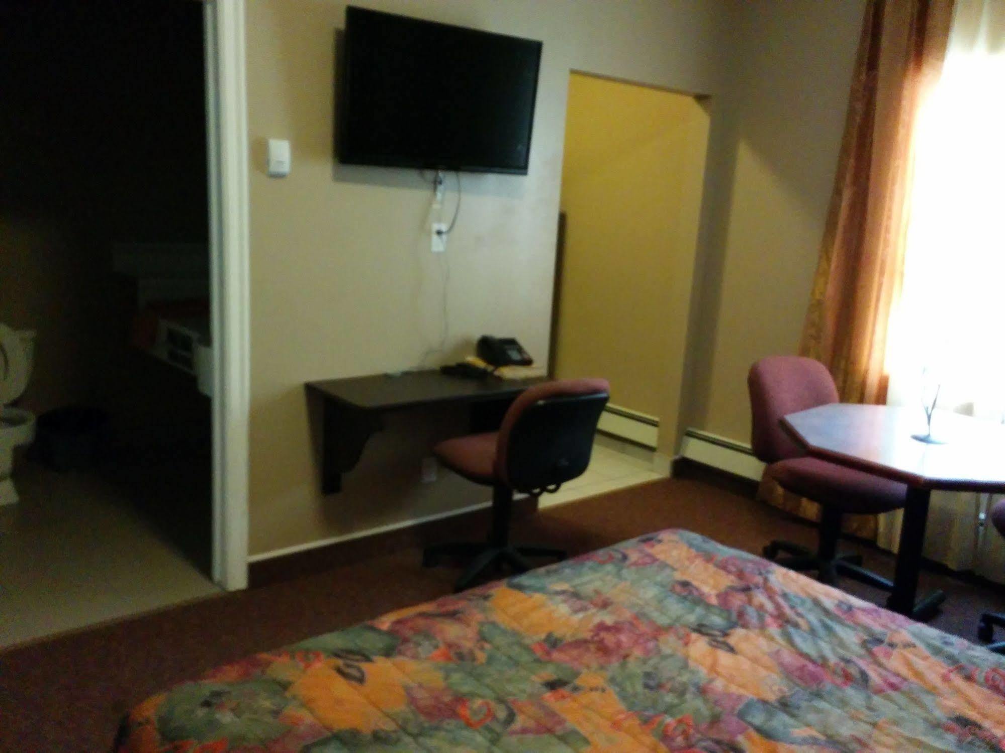 Bonnyville Hotel Dış mekan fotoğraf